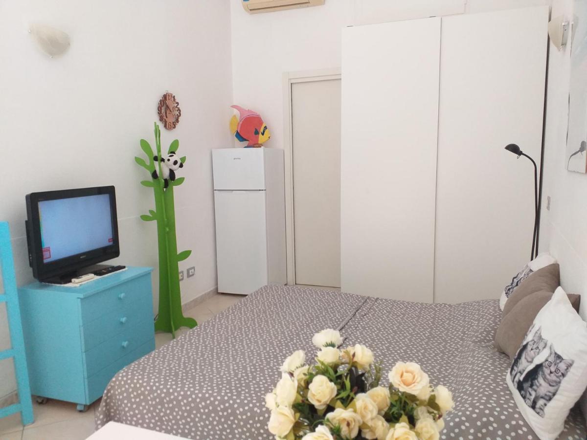 Sea Side Studio Viareggio Exterior foto